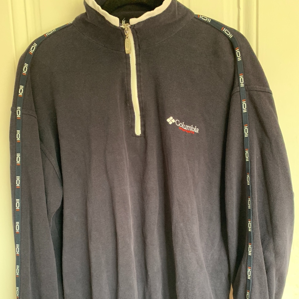 Vintage Columbia Sportswear 90s sweater